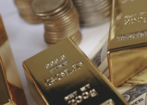 Как инвестировать в золото физическому лицу: покупка или же добыча?